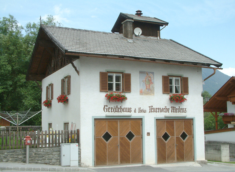 Gerätehaus der Feuerwehr in Fulpmes, Medraz, um 1960