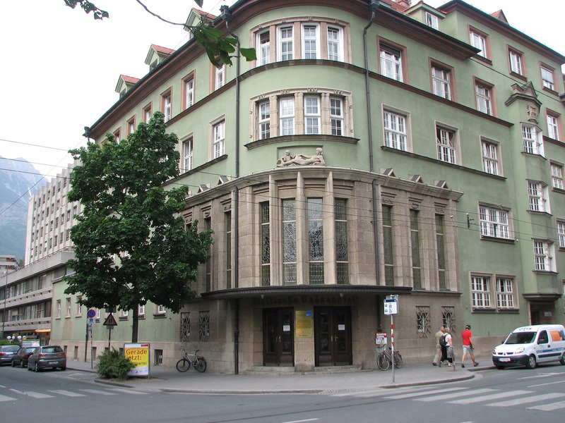 Städtisches Dampfbad in Innsbruck – Badekultur und Freizeitvergnügung (1927)