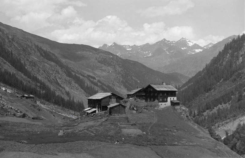 Hofgruppe in der Gemeinde Sölden, Aufnahme 1951